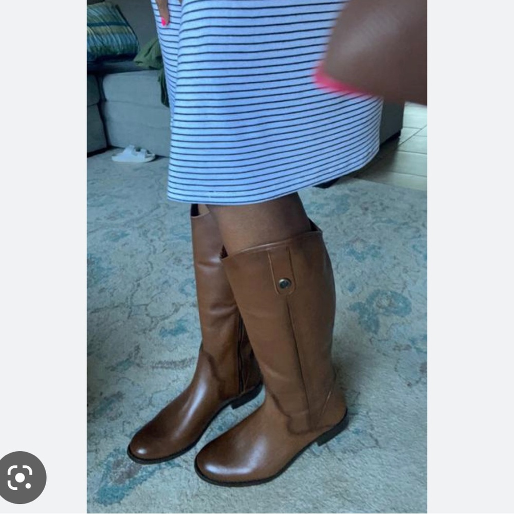 Frye Marissa Medallion Boots - Picture 3 of 7